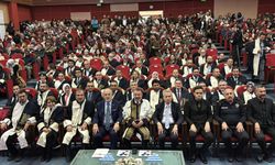 Karabük Üniversitesinde 2025-2026 akademik yılı törenle açıldı