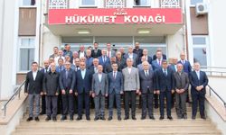 Pazar'da muhtarlar Kaymakam ve Belediye Başkanını ziyaret etti