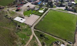 Sakarya Büyükşehir'den Geyve'ye Eşme ve Bayat'a spor kompleksi