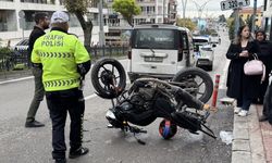 Samsun'da dolmuşla çarpışan motosikletin sürücüsü yaralandı