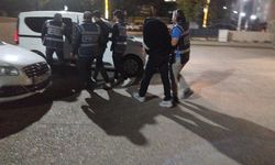 Tokat'ta 2 kadını 1,8 milyon lira dolandırdığı iddia edilen 2 zanlı tutuklandı