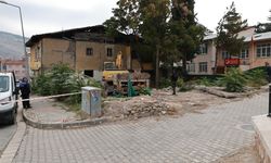 Tokat'ta turizmi canlandıracak metruk binalar yıkılarak otopark alanı oluşturuluyor