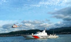 Trabzon'da denizde kaybolan balıkçıyı arama çalışmaları sürüyor