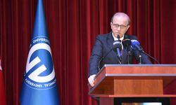 Trabzon'da 'İklim Değişikliği Sürecinde Su ve Orman Yönetimi' paneli düzenlendi
