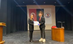 Anadolu Ajansı muhabiri İlyas Gün öğrencilerle buluştu