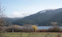 Bolu'nun yüksek kesimlerine kar yağdı