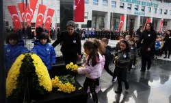 Bursa Nilüfer, Ata'sını Cumhuriyet Meydanı'nda andı