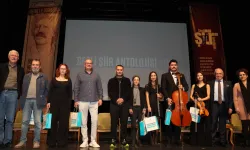 Bursa Nilüfer'de şiir eleştirisinin prestij ödülleri sahiplerini buldu