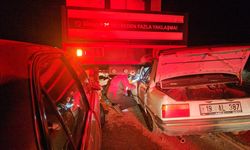 Çorum'da iki otomobilin vince çarpması sonucu 1 kişi öldü, 1 kişi yaralandı