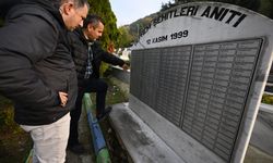 Düzce Depremi'nde yarım kalan hayatların acıları 26 yıldır tazeliğini koruyor