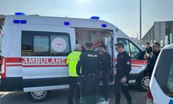 Gerze'de otomobil ile motosikletin çarpışması sonucu bir kişi yaralandı