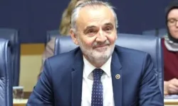 İYİ Partili Akalın: Gençlere bütçe değil, borç veriliyor