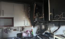 Karabük'te apartmanın ikinci katında çıkan yangın söndürüldü