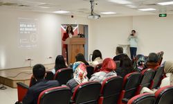 Karabük'te 'Dijital Nesil ve Aile Dinamikleri' semineri düzenlendi