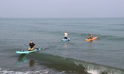 Karadeniz'de kürek sörfü yaygınlaşıyor