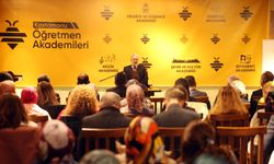 Kastamonu Öğretmen Akademileri IRCICA Genel Direktörü Kılıç'ın ilk dersi vermesiyle başladı