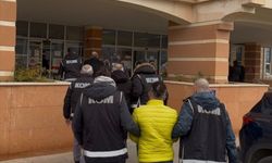 Kastamonu'da tefecilik operasyonunda yakalanan 2 kişi tutuklandı