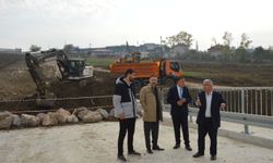 Kaymakam Ayvat ve Belediye Başkanı İkiz köprü ve yol çalışmalarını inceledi