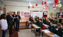 Malatya'da Başkan Er'den Mehmet Emin Bitlis İlkokulu'na ziyaret