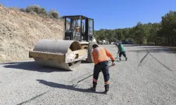 Mersin Büyükşehir'den Gülnar'da ulaşım hamlesi