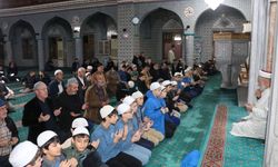 Of'ta vefat eden öğretmenler için hatmi şerif okundu