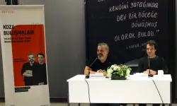 Özgür Mumcu, Nilüfer'de 'Dijital Çağ ve Yalnızlık' üzerine konuştu