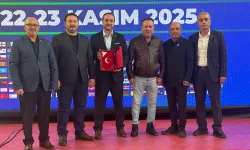 Sağlığın yeni rotası Bursa'da belirlendi... Sağlık Turizmi Zirvesi'nde sürpriz ziyaretçi