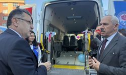 Trabzon Büyükşehir Belediyesi engelsiz taksi hizmeti verecek yeni aracını tanıttı