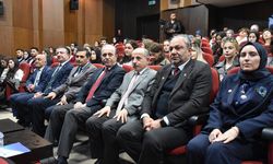 Trabzon'da 'Kadına Yönelik Şiddete Karşı Akademiden Topluma Ortak Sorumluluk' paneli düzenlendi