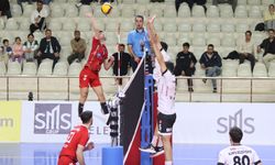 Voleybol: SMS Grup Efeler Ligi