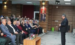 Yazar Alişan Kapaklıkaya Osmancık'ta seminer verdi