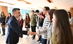 Yıldırım Belediye Başkanı Yılmaz gençlerle buluştu