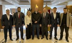 TÜRK-İŞ'TEN YÖNETİCİ EĞİTİM SEMİNERİ