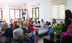 Antalya'da yaşlılara çiçek yetiştiriciliği ve bakım eğitimi