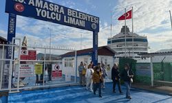 'Astoria Grande' kruvaziyeri, yılın son seferinde Rusya'dan 611 yolcusuyla Amasra'ya geldi