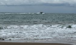 Bartın'da şişme botun alabora olması sonucu denize düşen 2 kişi kurtarıldı