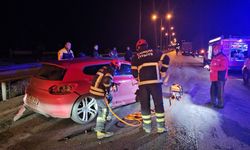 Çorum'da tıra çarpan otomobildeki genç öldü