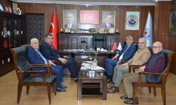 GÜLÜÇ MASAYA YATIRILDI