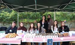 Karadeniz Teknik Üniversitesi'nde Gazze yararına kermes düzenlendi