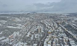 Kastamonu'da yoğun kar yağışı etkili oluyor
