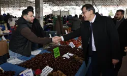 Kütahya'da Başkan Kahveci pazara kulak verdi