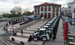 Ordu Büyükşehir Belediyesi 25 yeni iş makinesi aldı