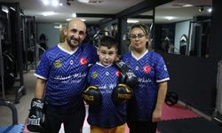 Özel birey Alptuğ Ali'nin mutluluğu için ailece spora başladılar