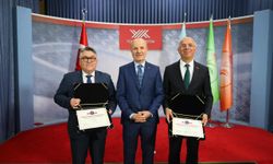 ÇİFTE BAŞARI GELDİ