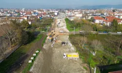 Sakarya Alparslan Türkeş Caddesi'nde duble yol güçlendirmesi