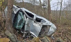 Samsun'da devrilen otomobildeki 1 kişi öldü, 1 kişi yaralandı