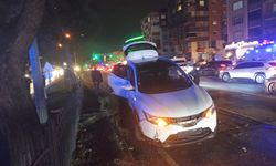 Samsun'da üç aracın karıştığı kazada 2 kişi yaralandı