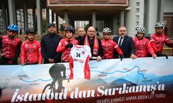 Sarıkamış şehitlerini anmak için İstanbul'dan yola çıkan bisikletliler Giresun'dan uğurlandı
