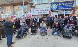 Suluova'da Türkiye Sakatlar Derneği'nin yeni ofisi hizmete açıldı