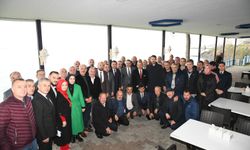 Trabzon Büyükşehir Belediye Başkanı Genç, Vakfıkebir'de muhtarlarla buluştu